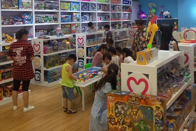 兒童玩具店排行榜與皇家迪智尼 以需求為導向的銷售典范